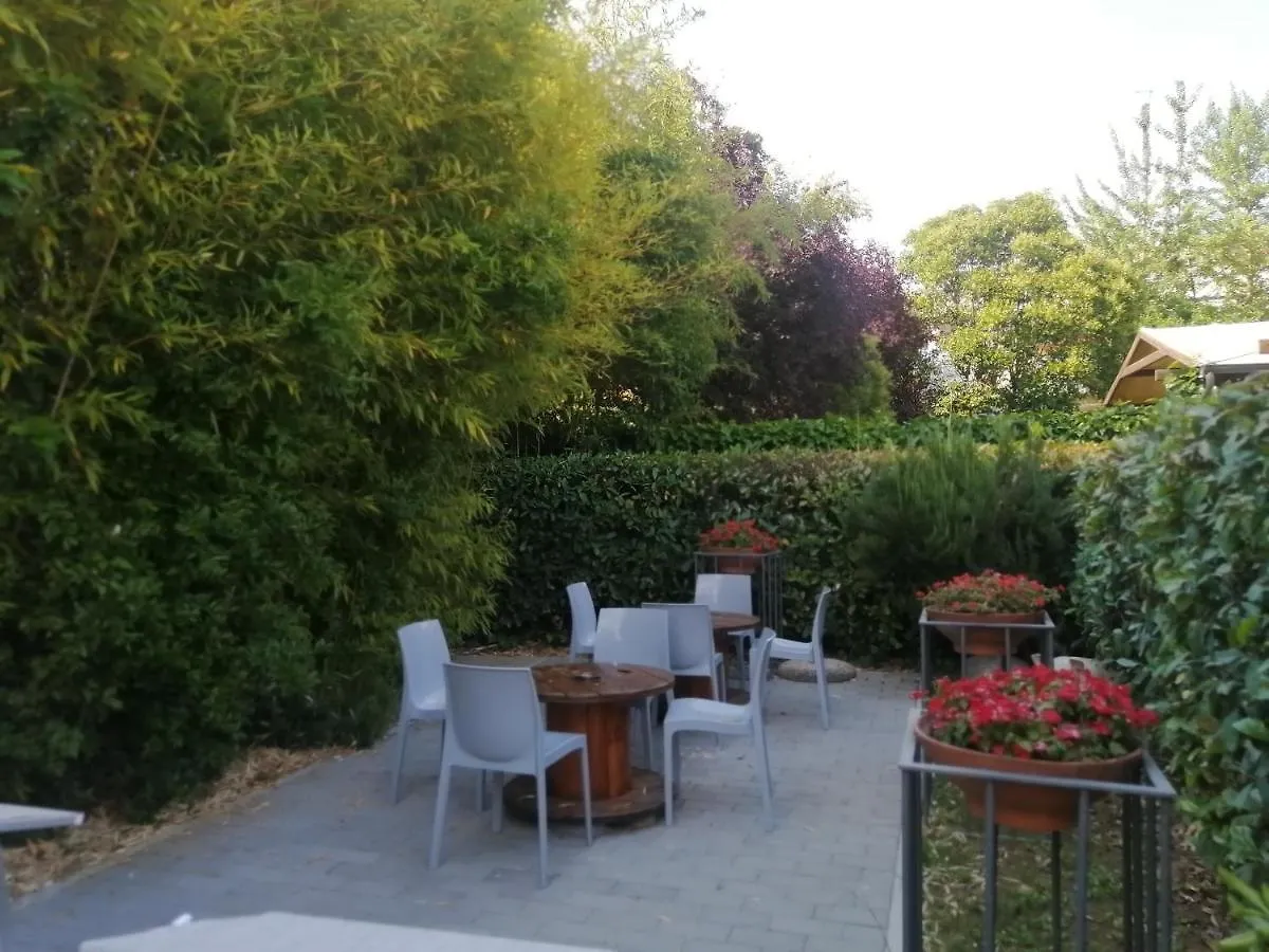 Residence Peloni Arezzo 2*,  Italy