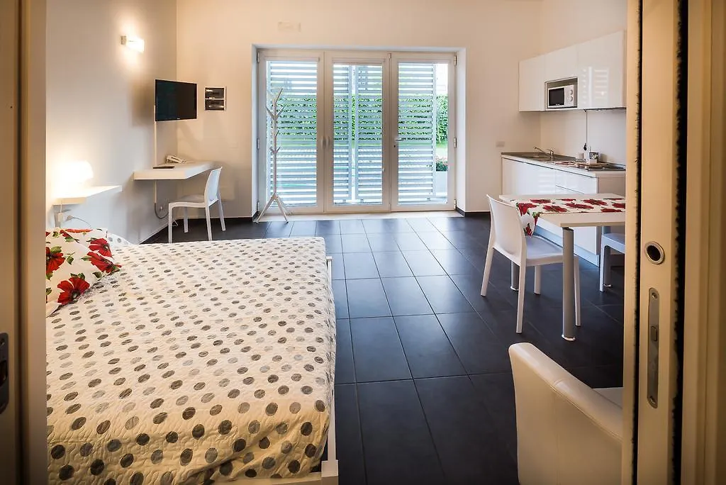 Residence Peloni Arezzo 2*,